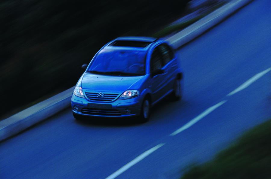  Citroen C3 2001 года  (фото 68 из 159)